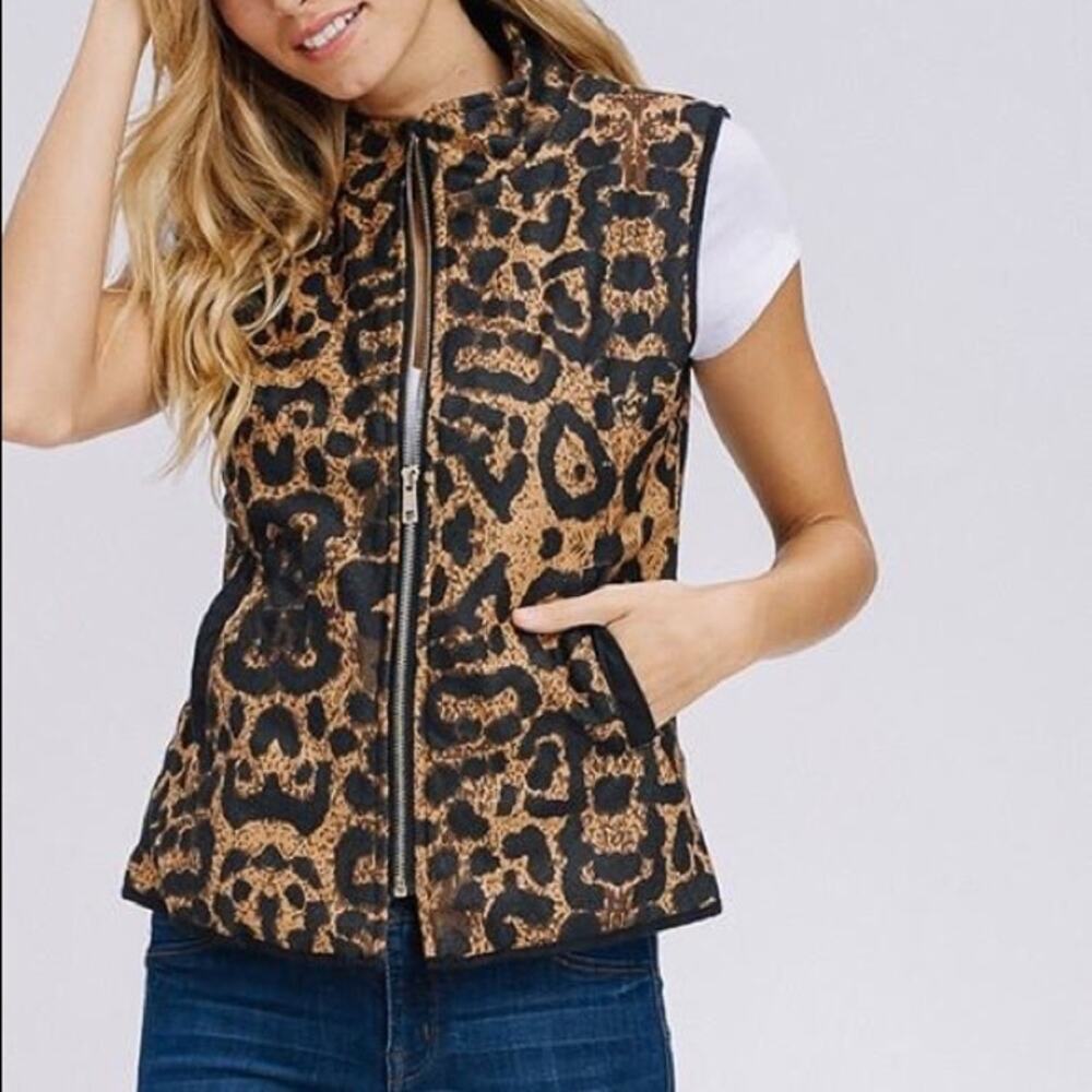Boutique Animal Print Vest - Size Medium - New with Tags